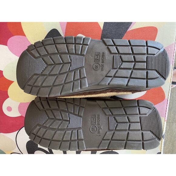 Home slippers with back. Made from fleece, very warm and cozy. Size M New No Tag - Picture 5 of 6